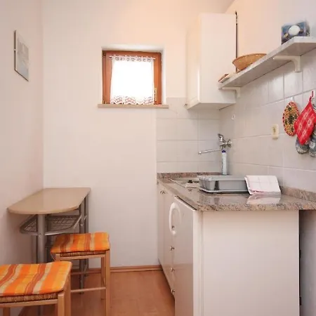 7794b * Kraj (Istria)